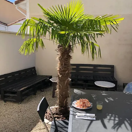 Gite A La Mer Pour 14 Pers -Disponible Vendredi Et Dimanche Pentecote - Proche Plages Et Port Plaisance * La Tremblade